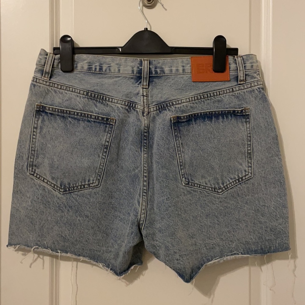 Jean Shorts - Picture 2 of 6